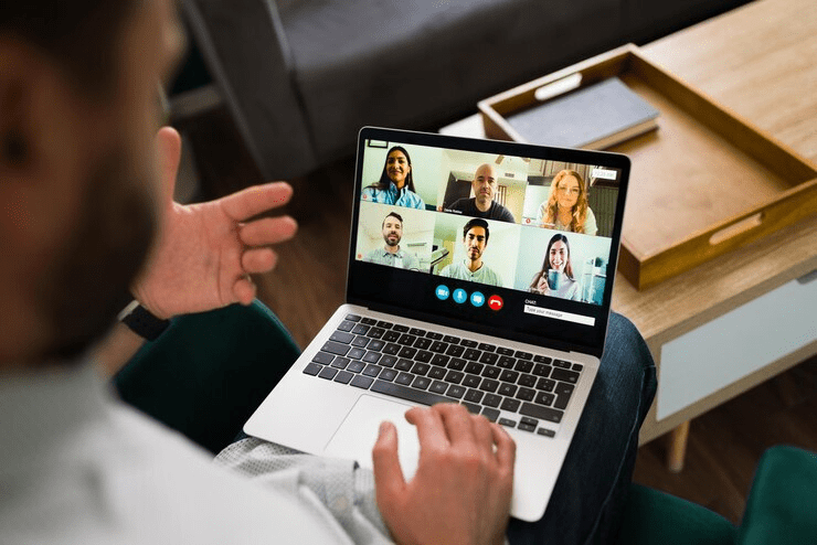 Cons of In-person Event Networking