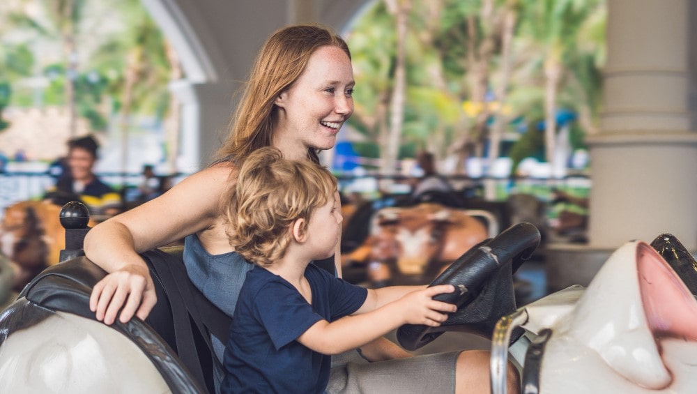Tips for Guests Using RFID Cashless Payment Cards